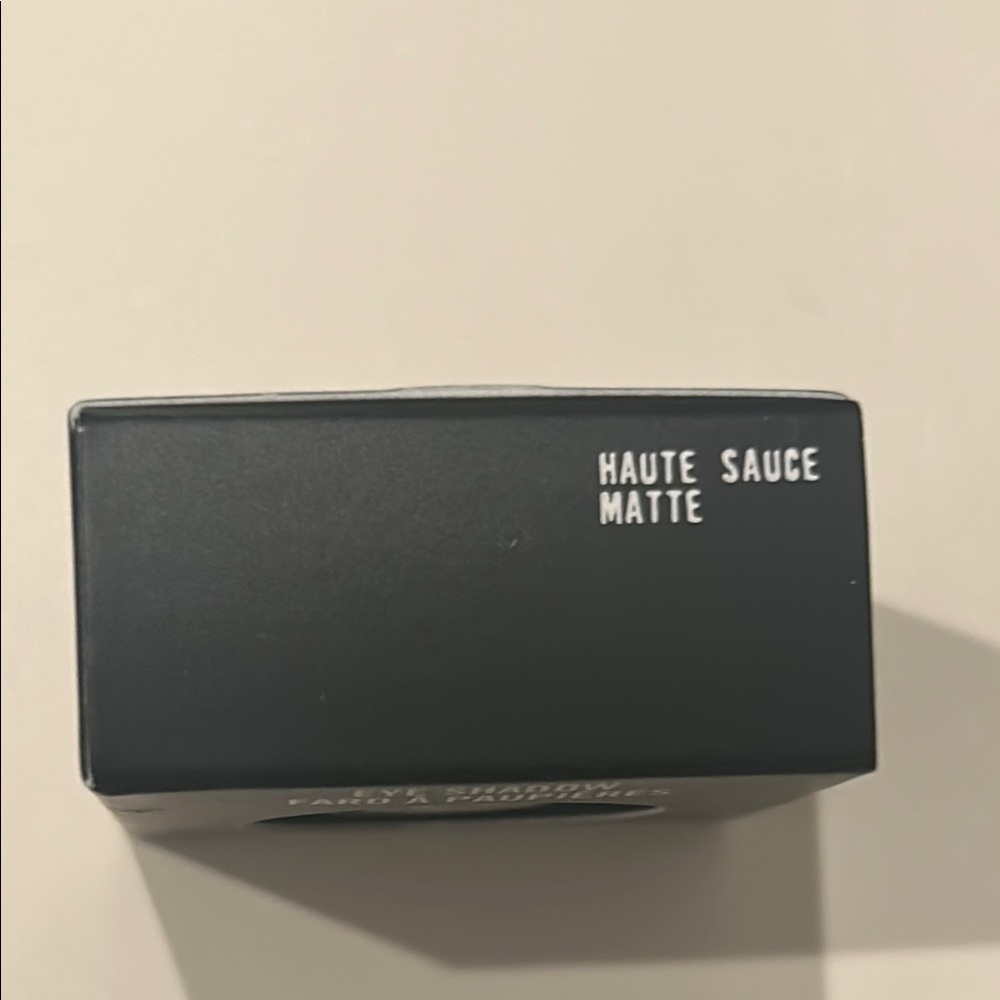 MAC Cosmetics Eye Shadow - haute sauce matte - Picture 2 of 3